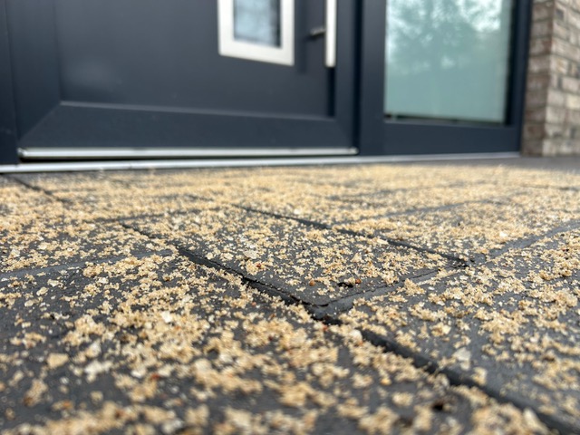 ODELITH Winterstreu (Sand-Salz-Gemisch 20%)